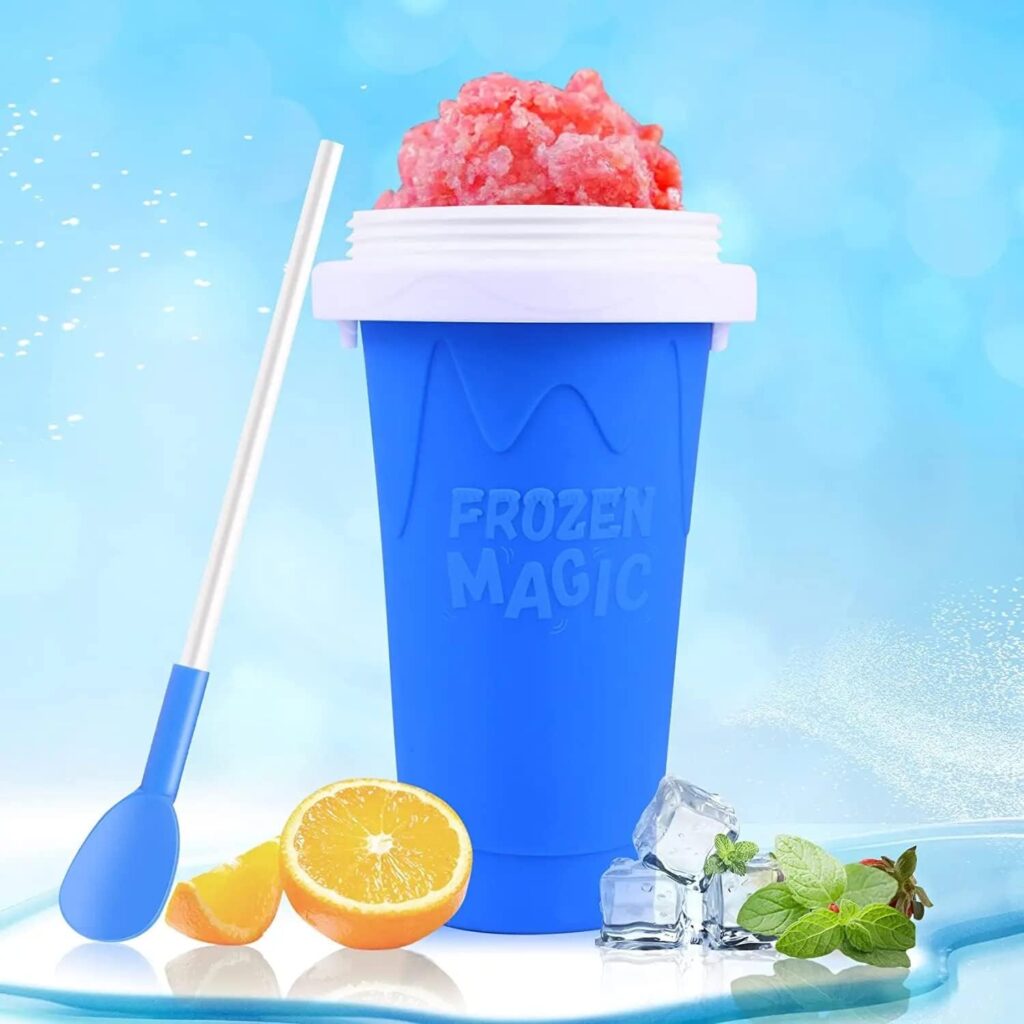 Slushy Maker Cup, Quick Frozen Magic Smoothie Cup for Ice Cream Make your Day Cool, Portable Squeeze Ice Cup, Slushie Cup with Spoon and Straw, Frozen crunch cup